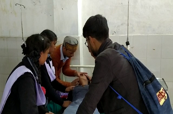बांजबगड़ में सात छात्राओं की बिगड़ी तबीयत… छात्राओं को अस्पताल में करवाया गया भर्ती