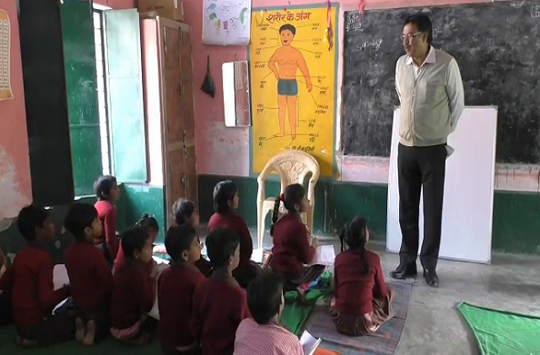 शाहजहांपुर: स्कूलों की गुणवत्ता के लिए शानदार पहल… 100 स्कूलों को अफसर लेंगे गोद