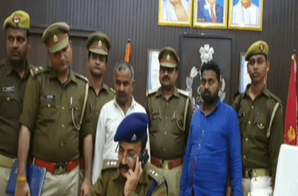 हरदोई: चोरी के धान की बोरियों से भरा ट्रक बरामद… दो गिरफ्तार