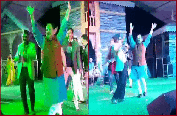 फिर से मंच पर जमकर थिरके हरक सिंह रावत… वीडियो वायरल