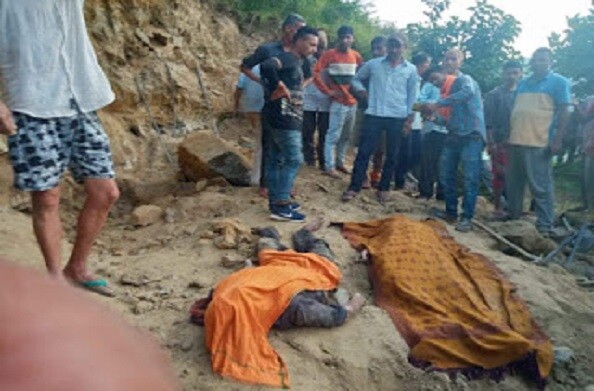 रूद्रप्रयाग के पांजणा गांव में पहाड़ी दरकने दो 2 लोगों की मौत
