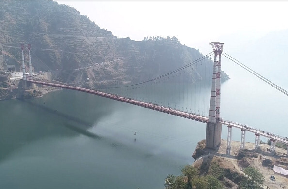 टिहरी: ऐतिहासिक डोबराचांठी पुल का मुख्यमंत्री ने किया लोकार्पण