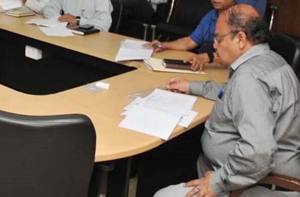 देहरादून: मुख्य सचिव ओमप्रकाश की अध्यक्षता में हुई चारधाम परियोजना की समीक्षा बैठक