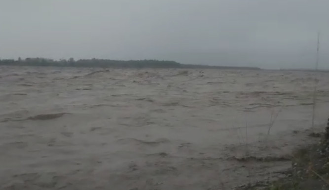 बारिश का कहर : बाजपुर की गड़री नदी में झारखंड का व्यक्ति बहा , खोजबीन जारी
