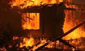 दुखद खबर : हैदराबाद में कबाड़ गोदाम में लगी भीषण आग, 11 मजदूर जिंदा जले ,सीएम देंगे मुआवजा