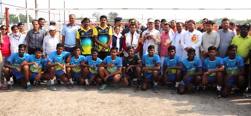 मुख्यमंत्री ने किया रूद्रपुर में 23वें राष्ट्रीय वॉलीबॉल यूथ चेम्पियनशिप का शुभारम्भ