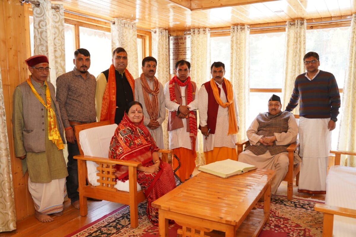 मुख्यमंत्री पुष्कर सिंह धामी, माताश्री मंगला और भोले जी महाराज की उपस्थिति में  खोले गए गंगोत्री धाम के कपाट