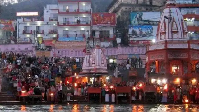 Haridwar: हरिद्वार में गंगा आरती देखना चाहते हैं तो जान लें, अब बदल गए नियम, होगी ऑनलाइन बुकिंग