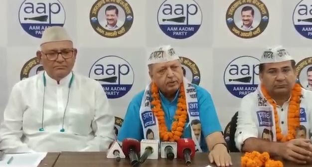 देहरादून: डॉ. आरपी रतूड़ी ने कांग्रेस पर साधा निशाना, आप में शामिल हुए हैं कांग्रेस के दो नेता