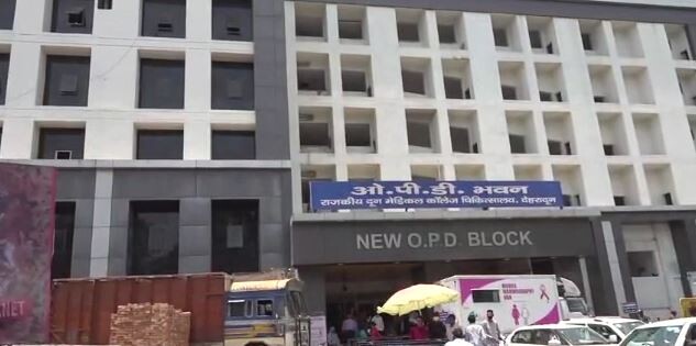 देहरादून: दून मेडिकल कॉलेज में मैन पावर की कमी, मरीजों को करना पड़ रहा है खासी दिक्कतों का सामना