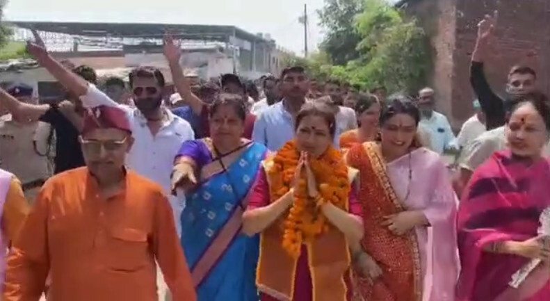 रामनगर पहुँची जिले की प्रभारी मंत्री रेखा आर्य, भाजपा कार्यकर्ताओं ने किया जोरदार स्वागत