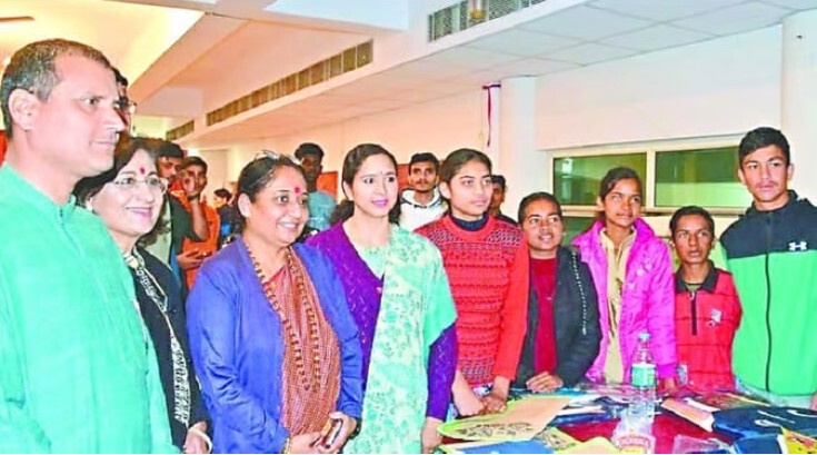 Uttarakhand : विस अध्यक्ष ऋतू खंडूरी ने बाल विधायकों का किया मार्गदर्शन, विधानसभा सत्र के संचालन की दी जानकारी