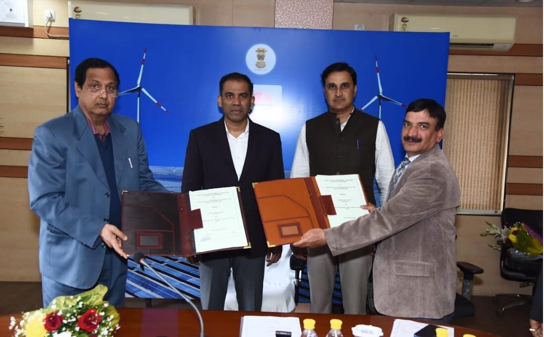 टी.एच.डी.सी. लिमिटेड और राजस्थान अक्षय ऊर्जा निगम के बीच ज्वाइंट वैंचर कम शेयरहोल्डिंग एग्रीमेन्ट पर हस्ताक्षर