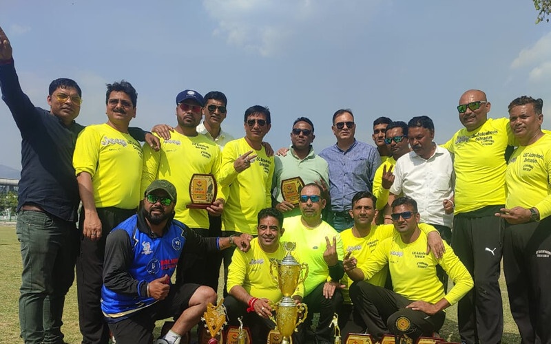 सचिवालय ए की टीम ने 7 विकेट से जीती क्रिकेट प्रतियोगिता