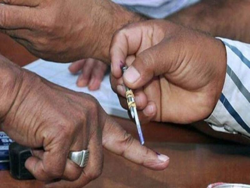 सचिवालय संघ चुनाव के लिए मतदान जारी, 14 प्रत्याशियों के भाग्य का होगा फैसला