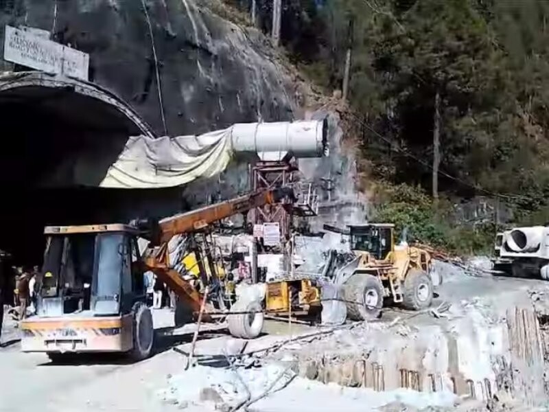 Uttarkashi Tunnel Accident: उत्तरकाशी सुरंग हादसा की जांच के लिए समिति का गठन