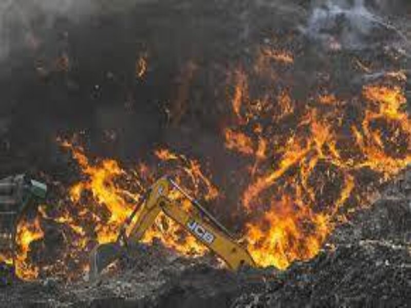Uttarakhand Forest Fire:नेपाली मजदूर समेत सात को वनों में आग लगाते रंगे हाथ दबोचा, सभी पर मुकदमा दर्ज, एक को जेल